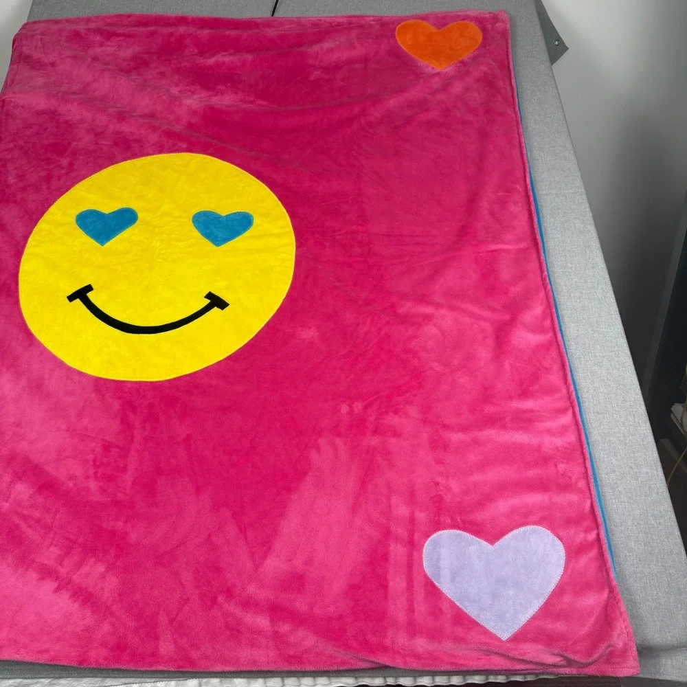 Boogie Baby Pink Blue Smiley Face Heart Plush Fleece Blanket Large Made in USA